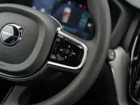 Volvo XC60 thumbnail 35