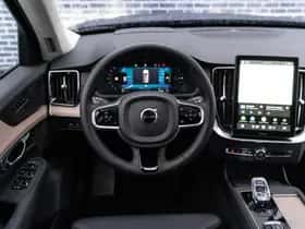 Volvo XC90 thumbnail 31