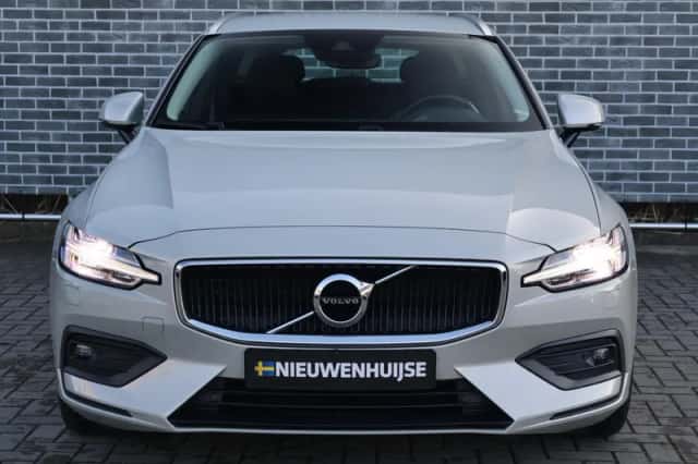 Volvo V60 (2020) thumbnail 5
