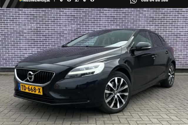 Volvo V40 (2018) thumbnail 1