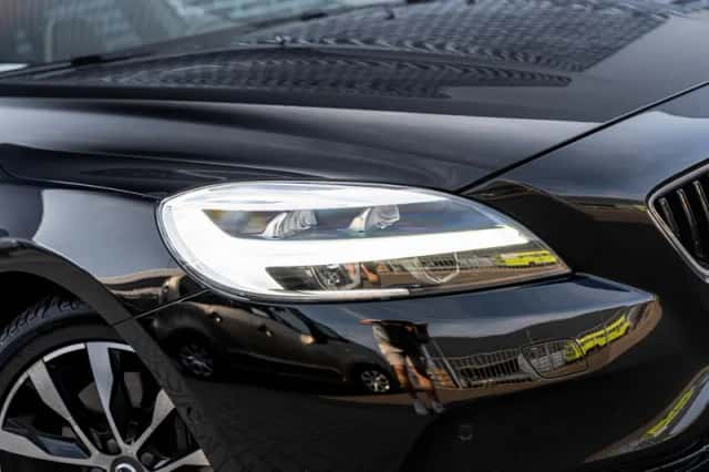 Volvo V40 (2018) thumbnail 5