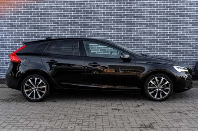 Volvo V40 (2018) thumbnail 6