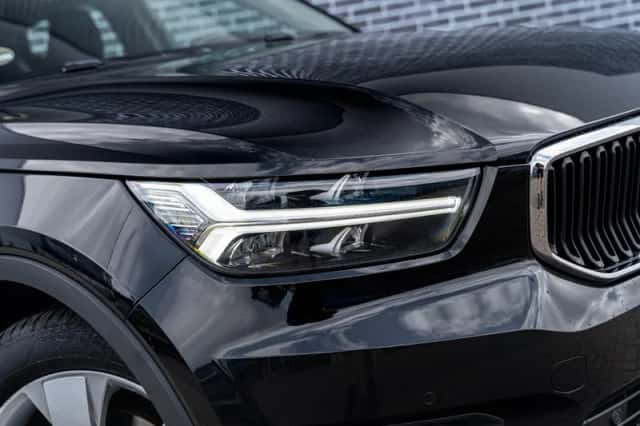 Volvo XC40 (2022) thumbnail 5