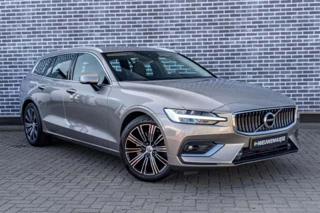 Volvo V60 (2019) thumbnail 3