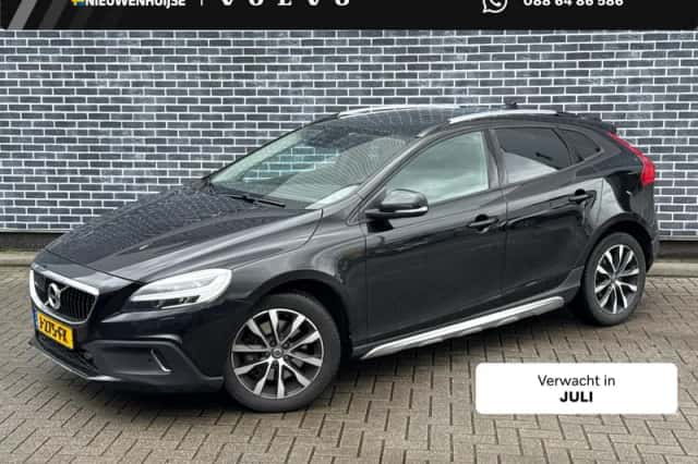Volvo V40 (2019) thumbnail 1