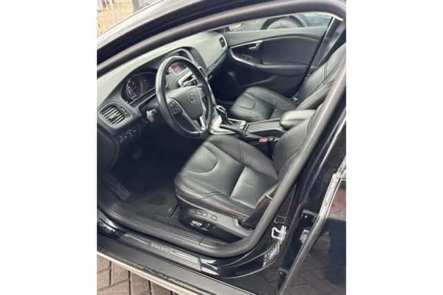 Volvo V40 (2019) thumbnail 6