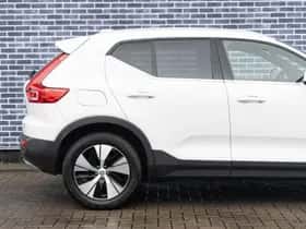 Volvo XC40 thumbnail 8
