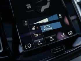 Volvo XC40 thumbnail 41
