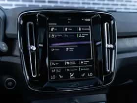 Volvo XC40 thumbnail 42