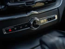 Volvo XC60 thumbnail 29