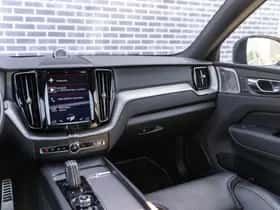 Volvo XC60 thumbnail 45