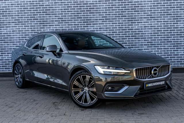 Volvo S60 (2021) thumbnail 3
