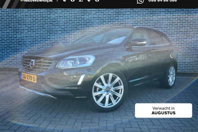Volvo XC60 (2015) thumbnail 1