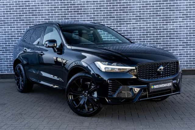 Volvo XC60 (2025) thumbnail 3