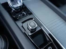Volvo XC60 thumbnail 35