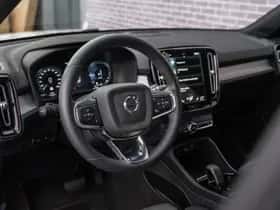 Volvo XC40 thumbnail 18