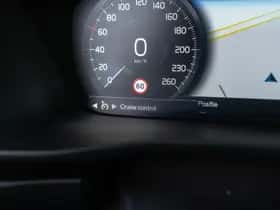 Volvo XC40 thumbnail 31