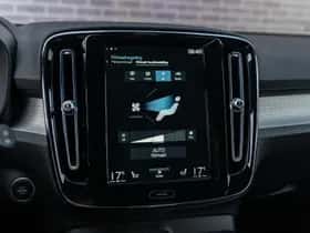 Volvo XC40 thumbnail 35