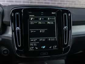 Volvo XC40 thumbnail 37