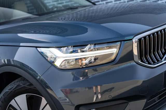 Volvo XC40 (2021) thumbnail 5