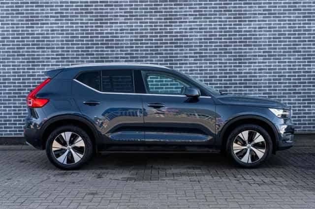 Volvo XC40 (2021) thumbnail 6