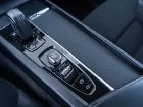 Volvo XC60 thumbnail 23