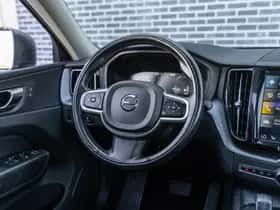 Volvo XC60 thumbnail 28