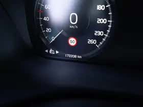 Volvo XC60 thumbnail 33
