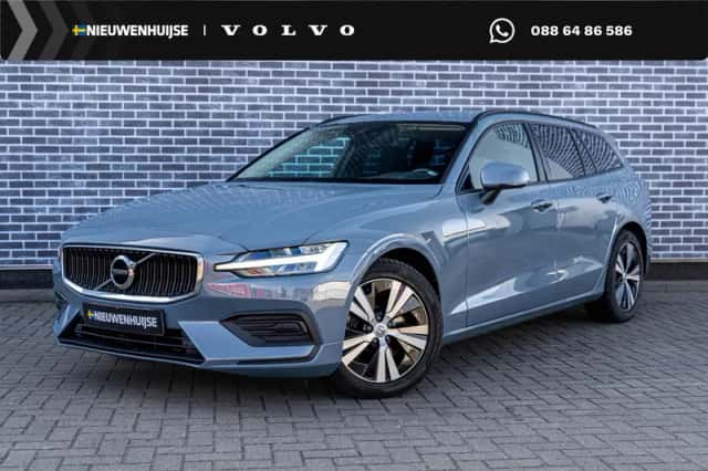 Volvo V60 (2022) thumbnail 1