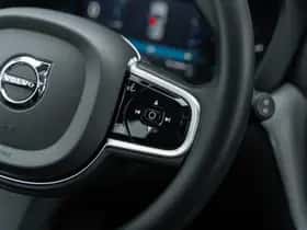 Volvo XC60 thumbnail 32