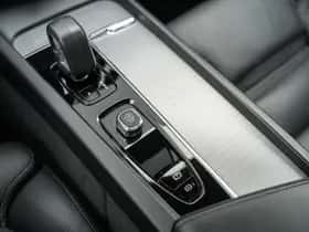 Volvo XC60 thumbnail 35