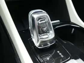 Volvo XC40 thumbnail 16