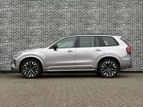 Volvo XC90 (2025) thumbnail 2