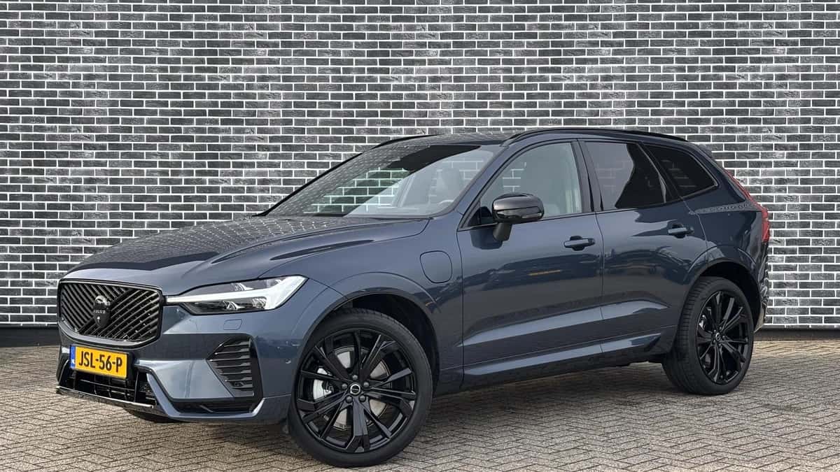 Volvo XC60 — foto 1