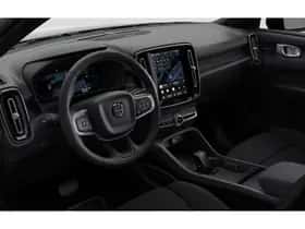 Volvo EX40 thumbnail 11
