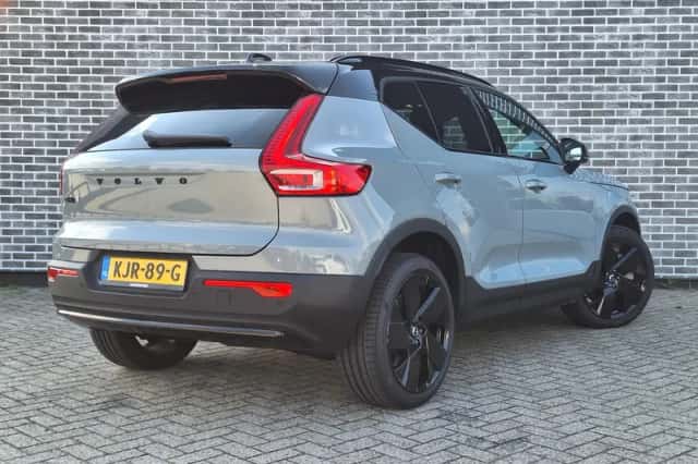 Volvo EX40 (2026) thumbnail 5