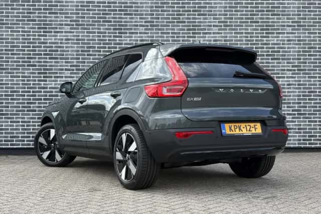 Volvo EX40 (2026) thumbnail 5