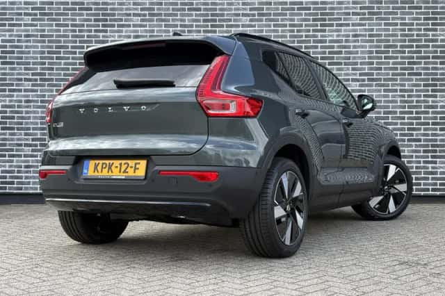 Volvo EX40 (2026) thumbnail 6