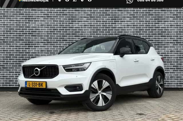 Volvo XC40 (2021) thumbnail 1