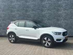 Volvo XC40 thumbnail 3