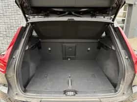 Volvo EX40 thumbnail 20