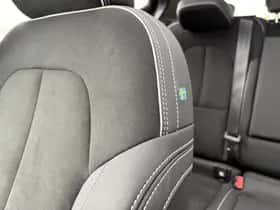 Volvo EX40 thumbnail 9