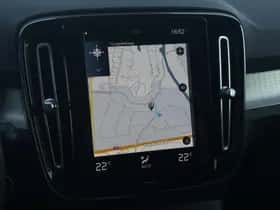 Volvo XC40 thumbnail 22