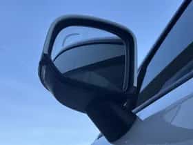 Volvo XC40 thumbnail 9