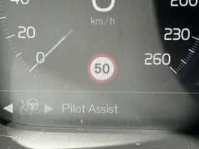 Volvo XC40 thumbnail 14
