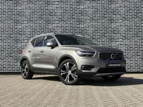 Volvo XC40 thumbnail 3