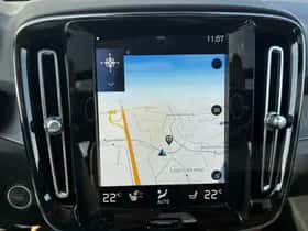 Volvo XC40 thumbnail 10