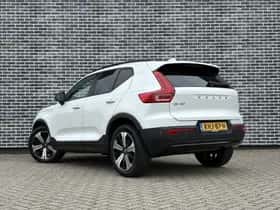Volvo XC40 thumbnail 4