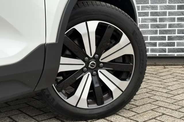 Volvo XC40 (2022) thumbnail 6