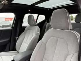 Volvo XC40 thumbnail 10
